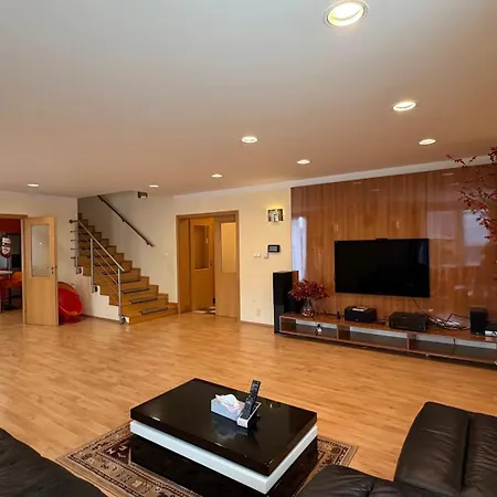 Sabina House Вилла Вестец