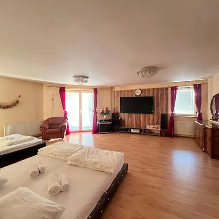 Sabina House Вилла *
